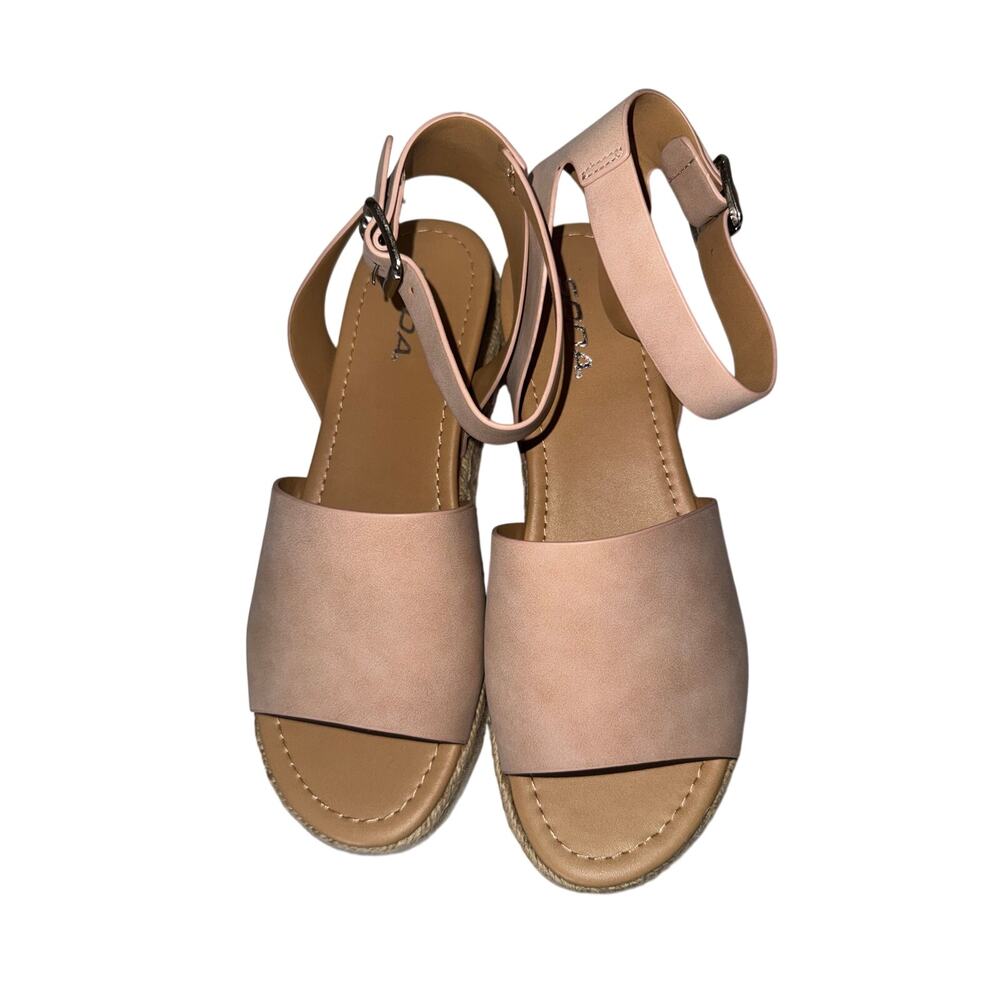 Soda Espadrille Sandals 9 Rose Nude Casual Platform Buckle Strap NWOT - Picture 3 of 5